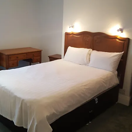 The Lodge Harrogate Pensionat