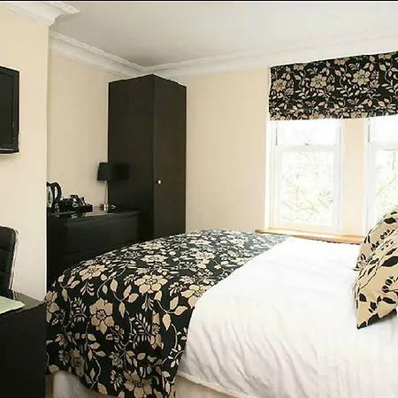 The Lodge Harrogate Harrogate