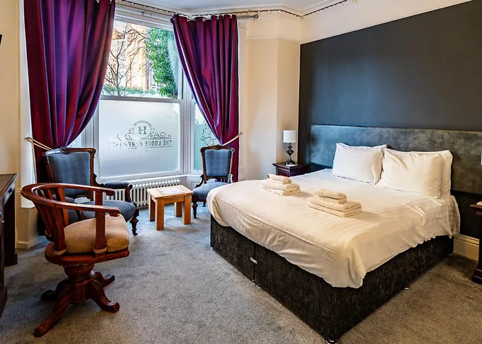 Guest house The Lodge Harrogate 4*