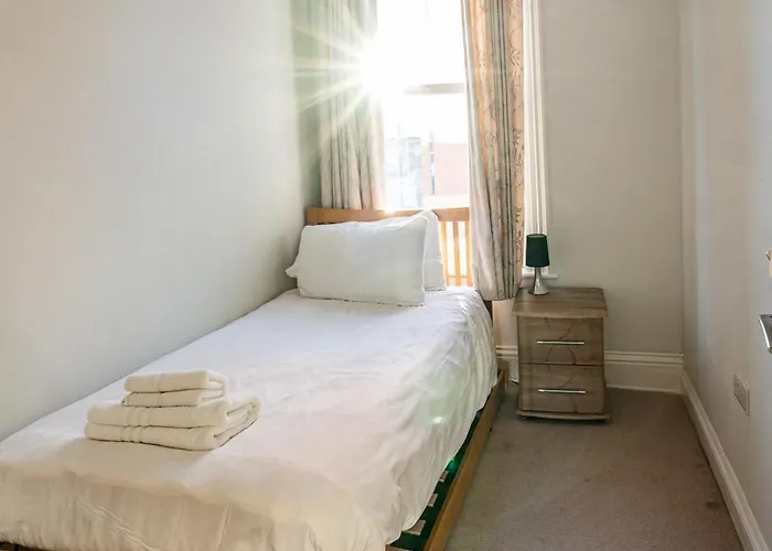 Guest house The Lodge Harrogate 4*