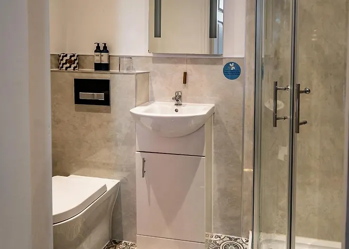 The Lodge Harrogate 4*