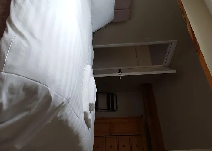 The Lodge Harrogate Guest house