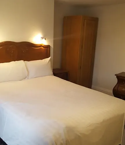 The Lodge Harrogate Guest house