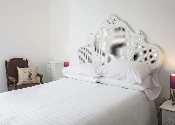 The Lodge Harrogate Harrogate