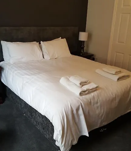 Guest house The Lodge Harrogate Harrogate