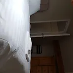 The بيت ضيافة