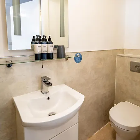 Guest house The Lodge Harrogate