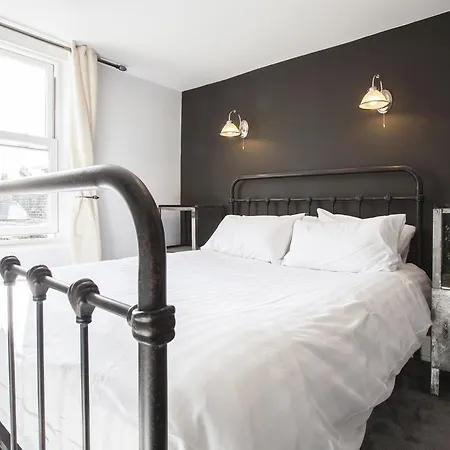 The Lodge Harrogate Guest house Harrogate